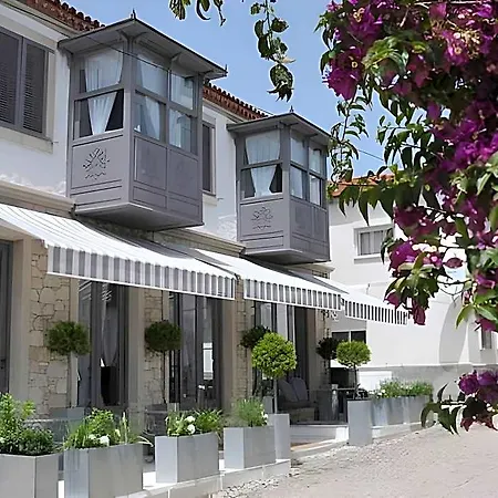 Ala Alacati 3*