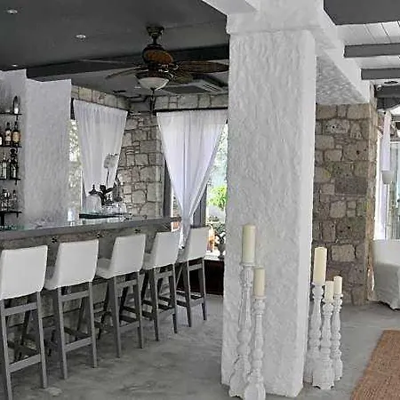 Ala Alacati Çeşme